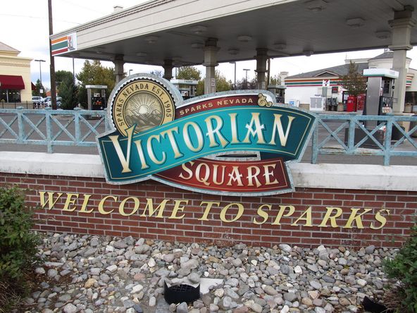 1746 Victorian Ave, Sparks, NV 89431